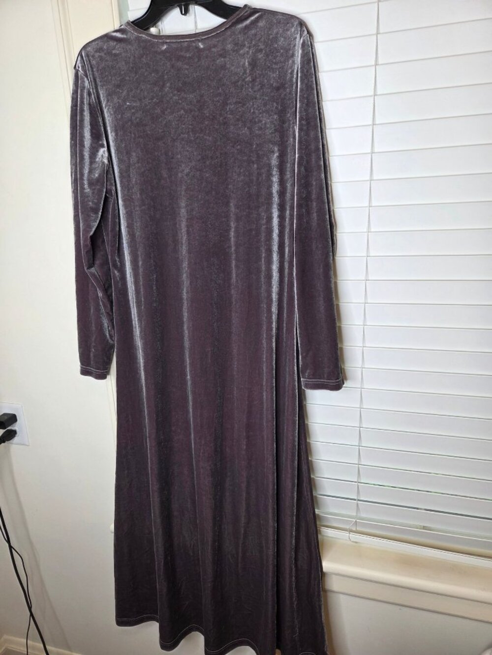 Velvet LS Maxi Dress Gray Size L holiday opera night out party classic - Picture 6 of 7
